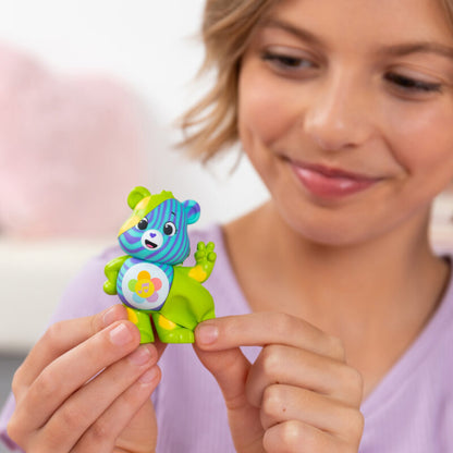 Care Bears – Peel and Reveal - US 8738